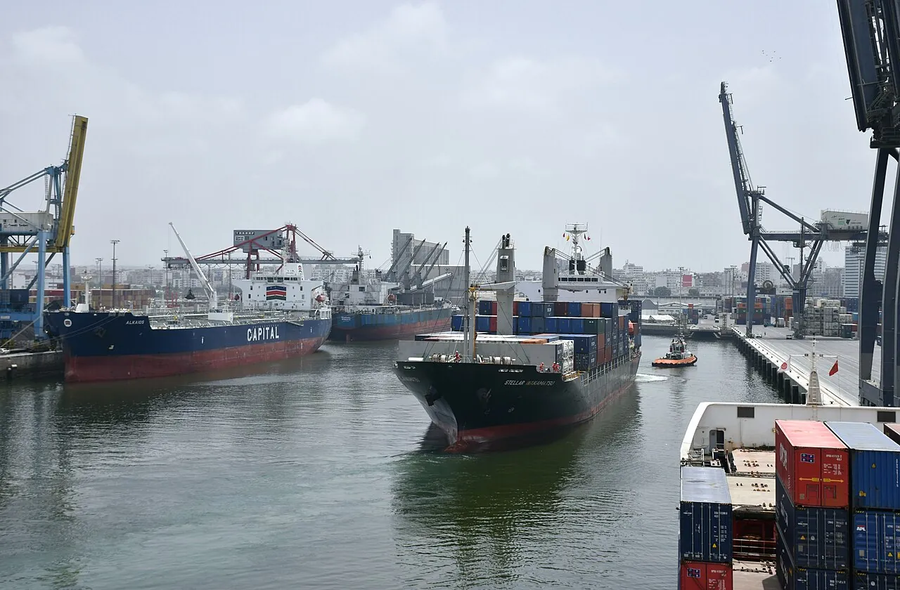 Activité portuaire à Casablanca